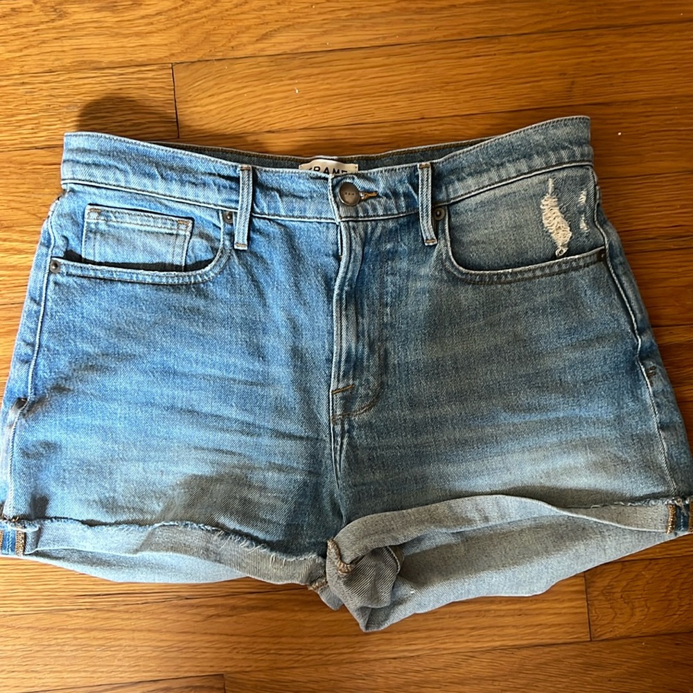 Frame Jean shorts